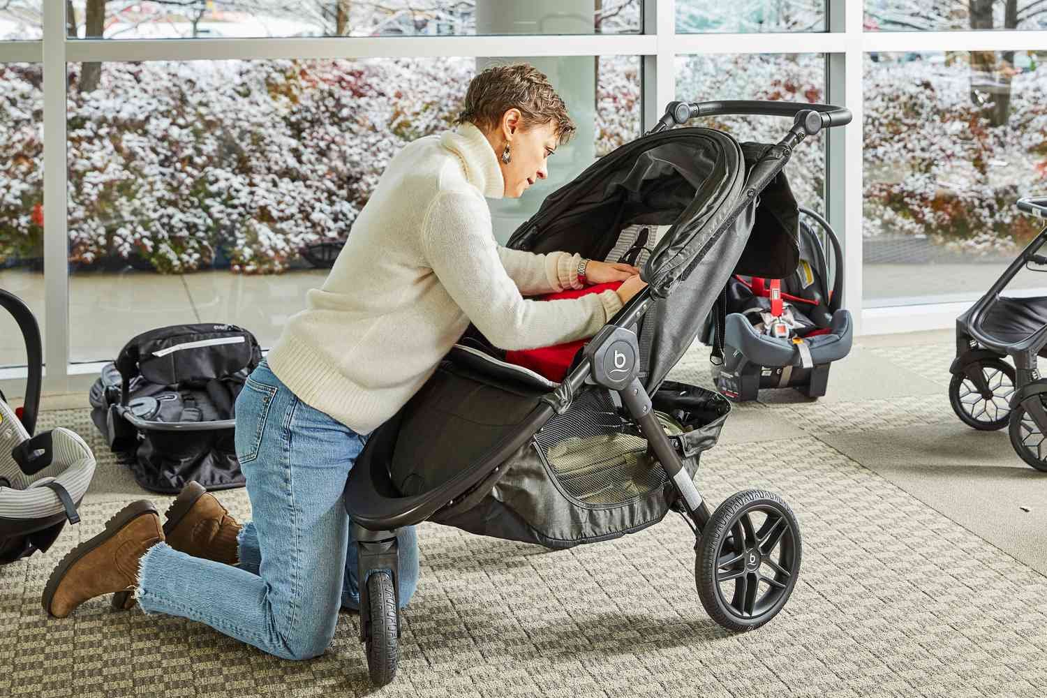 21 (Tested) Stroller Storage Ideas Guaranteed to Work!